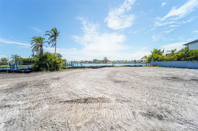 13 BELLEVUE DRIVE, Treasure Island, FL 33706
