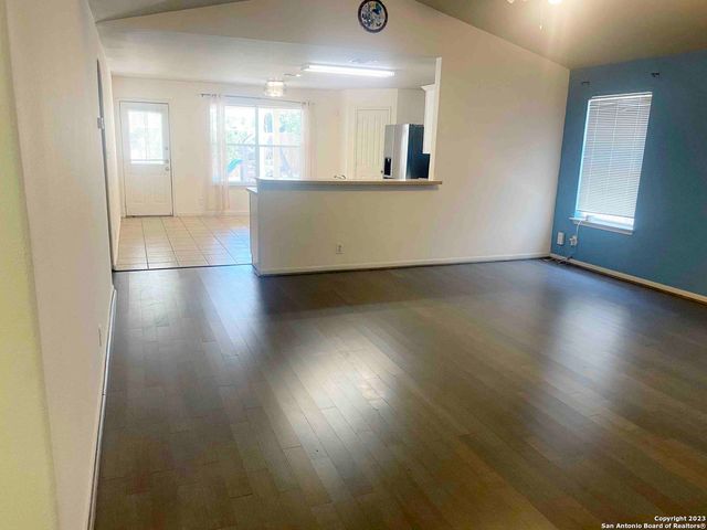 1006 MAGNOLIA SMT, San Antonio, TX 78251