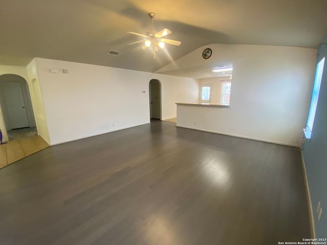 1006 MAGNOLIA SMT, San Antonio, TX 78251