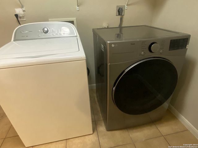 1006 MAGNOLIA SMT, San Antonio, TX 78251