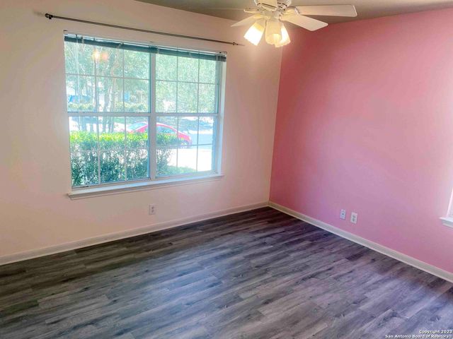 1006 MAGNOLIA SMT, San Antonio, TX 78251
