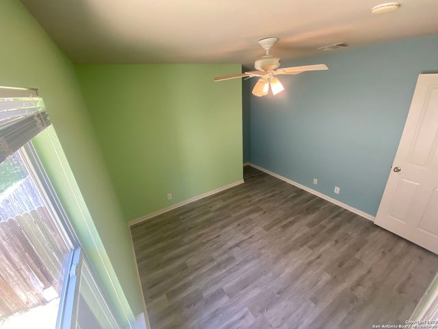 1006 MAGNOLIA SMT, San Antonio, TX 78251