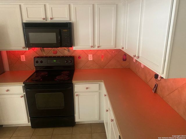 1006 MAGNOLIA SMT, San Antonio, TX 78251