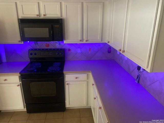 1006 MAGNOLIA SMT, San Antonio, TX 78251
