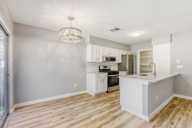 12306 Double Tree LN, Austin, TX 78750