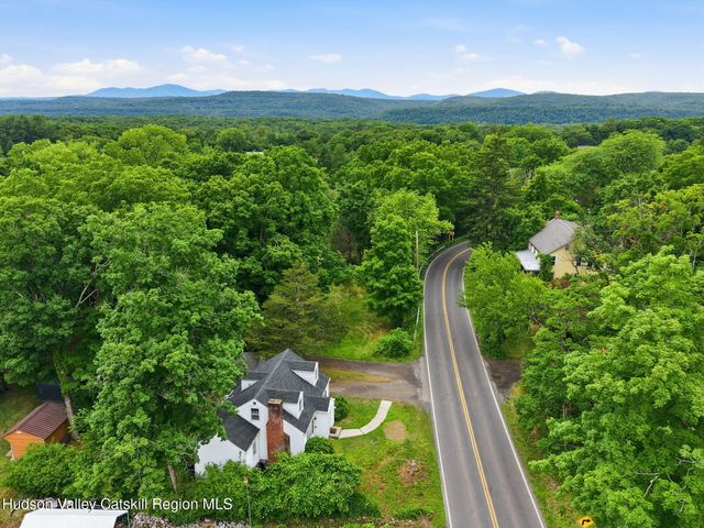 222 Zandhoek Road, Hurley, NY 12443