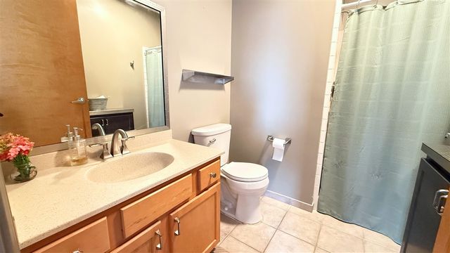 930 Washington Avenue 3F, Muskegon, MI 49441