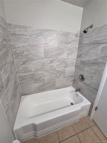 197 E Powers Avenue 4, Littleton, CO 80121