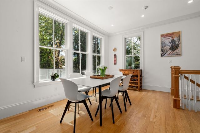 15 Sterling St, Newton, MA 02465