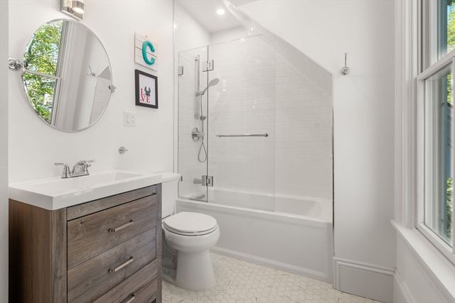 15 Sterling St, Newton, MA 02465