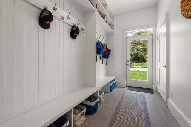 15 Sterling St, Newton, MA 02465