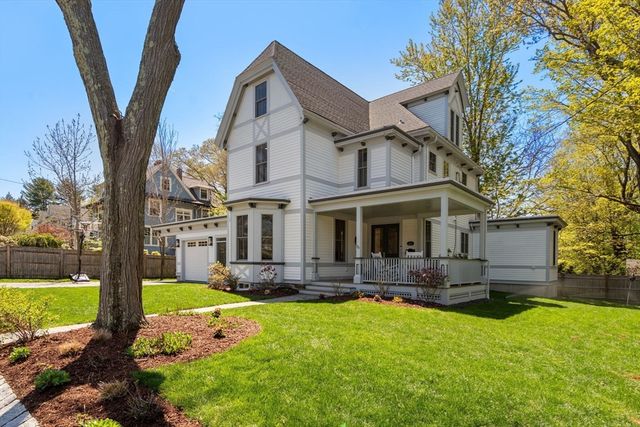 15 Sterling St, Newton, MA 02465
