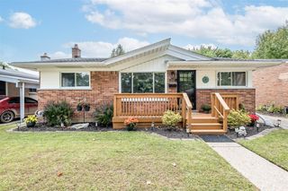 1374 Diana Avenue, Madison Heights, MI 48071