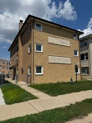 8228 Walsh Lane 3F, River Grove, IL 60171