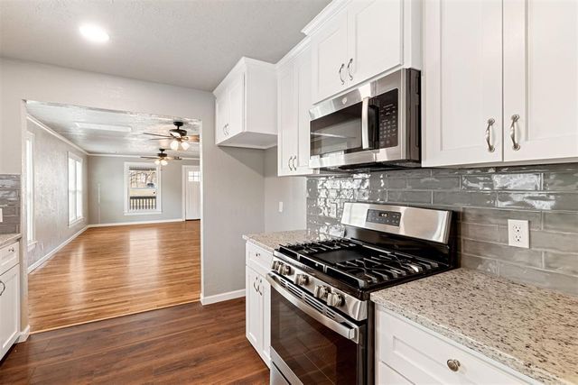 1001 S Rock Island Avenue, El Reno, OK 73036