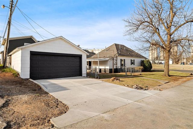 1001 S Rock Island Avenue, El Reno, OK 73036
