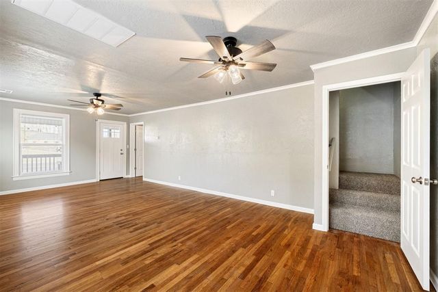 1001 S Rock Island Avenue, El Reno, OK 73036