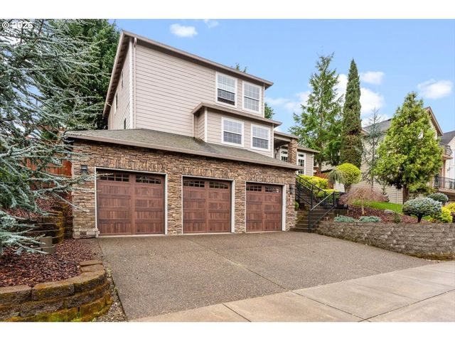 6338 Se DUNBAR Dr, Portland, OR 97236