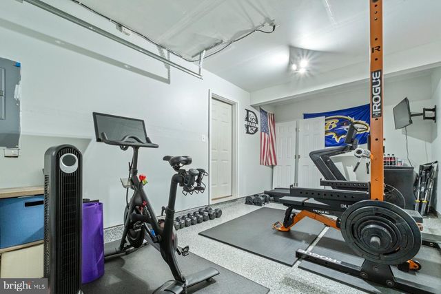 8532 STANSBURY LAKE DR, Baltimore, MD 21222