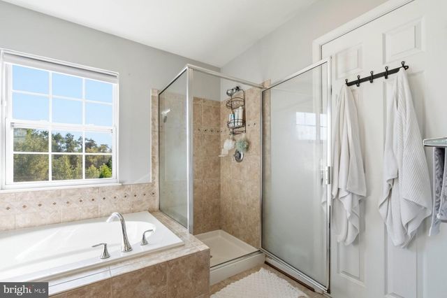 8532 STANSBURY LAKE DR, Baltimore, MD 21222