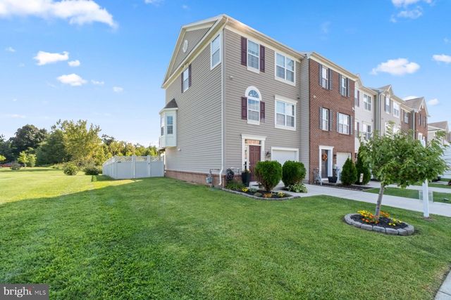 8532 STANSBURY LAKE DR, Baltimore, MD 21222