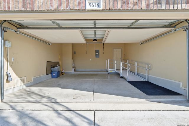 9618 Bricewood Tree, San Antonio, TX 78254