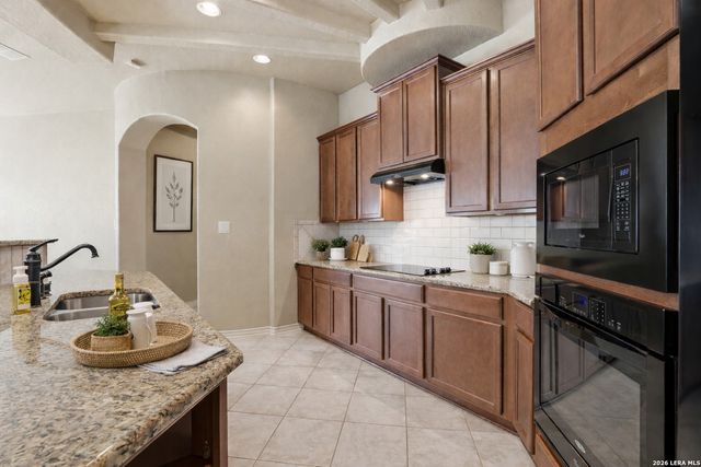 9618 Bricewood Tree, San Antonio, TX 78254