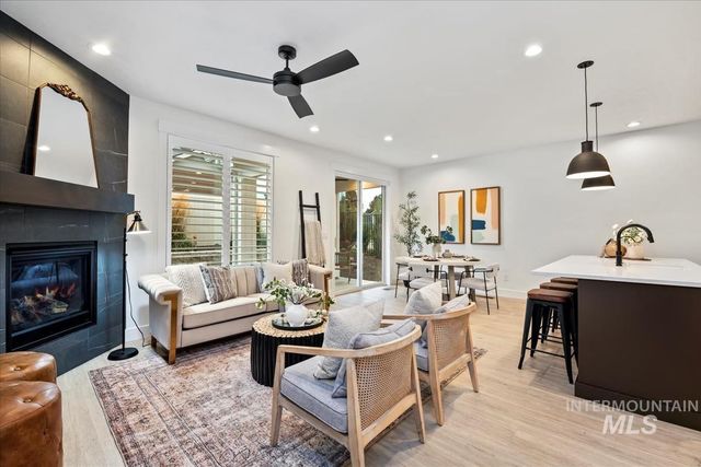 493 N Plainfield Avenue, Eagle, ID 83616