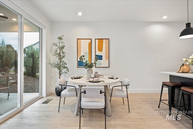 493 N Plainfield Avenue, Eagle, ID 83616