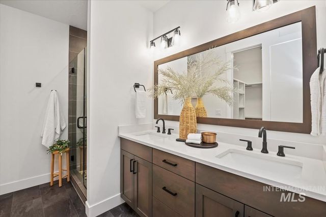 493 N Plainfield Avenue, Eagle, ID 83616