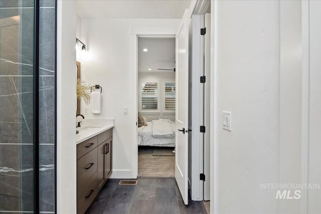 493 N Plainfield Avenue, Eagle, ID 83616