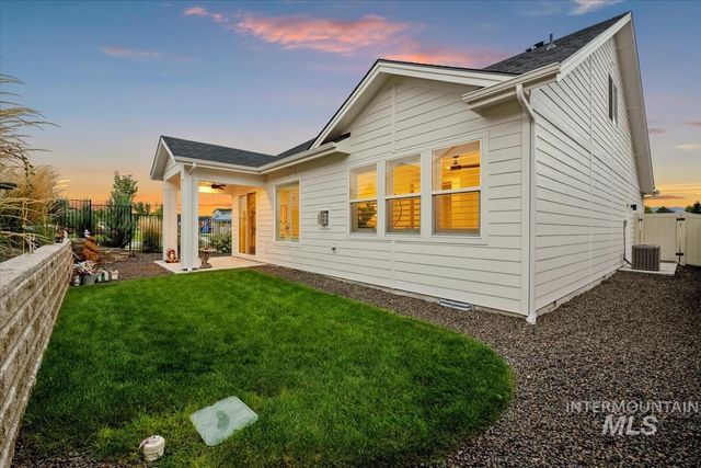 493 N Plainfield Avenue, Eagle, ID 83616