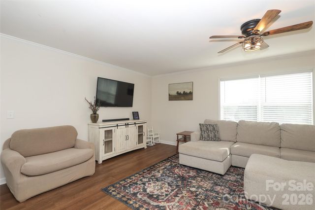 154 Back Acres Lane, Kannapolis, NC 28081