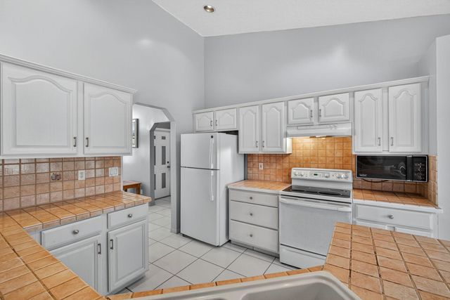 12553 82nd Street N, The Acreage, FL 33412