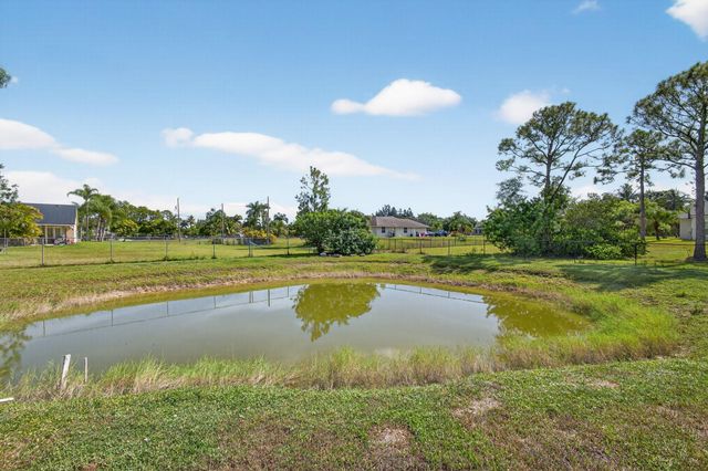 12553 82nd Street N, The Acreage, FL 33412