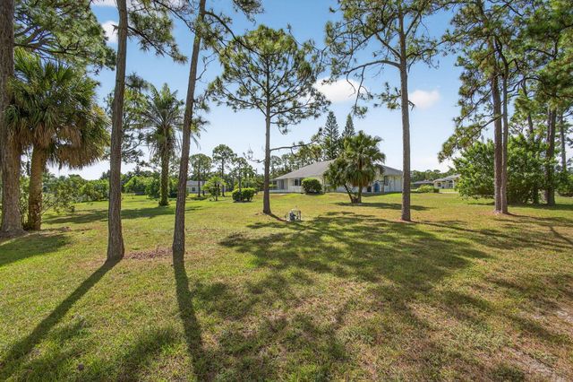 12553 82nd Street N, The Acreage, FL 33412