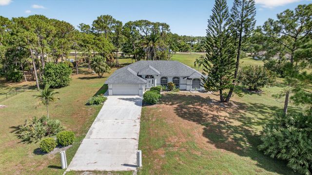 12553 82nd Street N, The Acreage, FL 33412