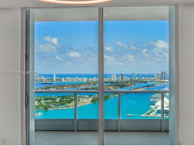 900 Biscayne Blvd 4809, Miami, FL 33132