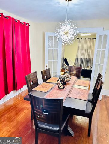 686 robert henry Street, Macon, GA 31206