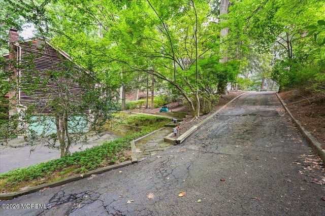 155 Borden Road, Middletown, NJ 07748
