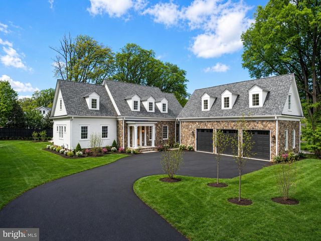 1538 FOREST LN, Mclean, VA 22101