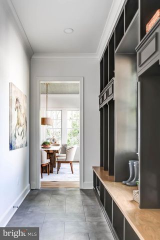 1538 FOREST LN, Mclean, VA 22101