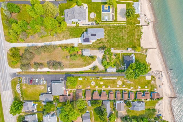8941 & 8943 Lakeshore Road, Lexington, MI 48450