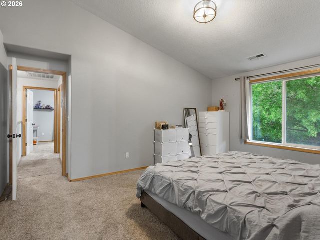 1720 Ne 16TH Loop, Battle Ground, WA 98604