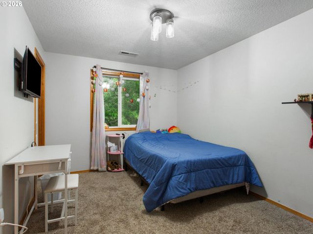 1720 Ne 16TH Loop, Battle Ground, WA 98604