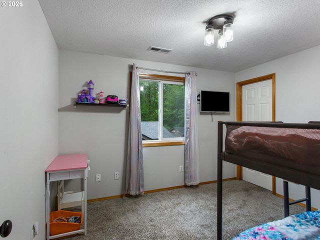 1720 Ne 16TH Loop, Battle Ground, WA 98604