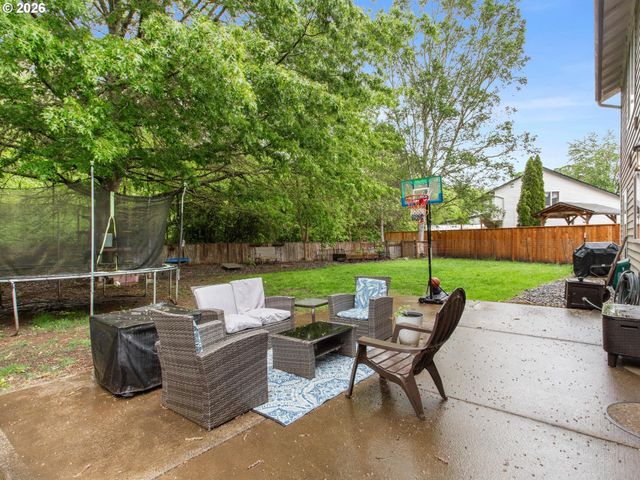 1720 Ne 16TH Loop, Battle Ground, WA 98604