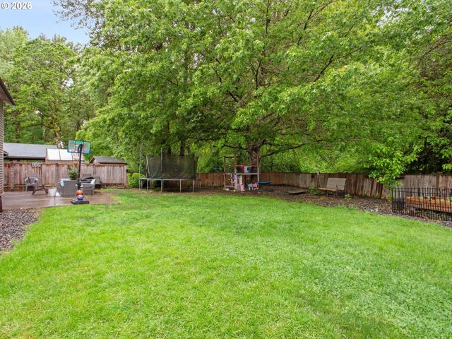 1720 Ne 16TH Loop, Battle Ground, WA 98604