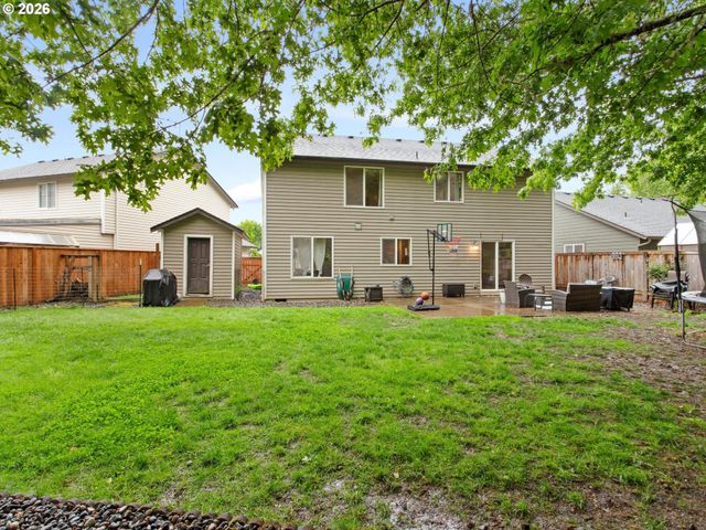 1720 Ne 16TH Loop, Battle Ground, WA 98604