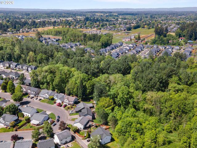 1720 Ne 16TH Loop, Battle Ground, WA 98604
